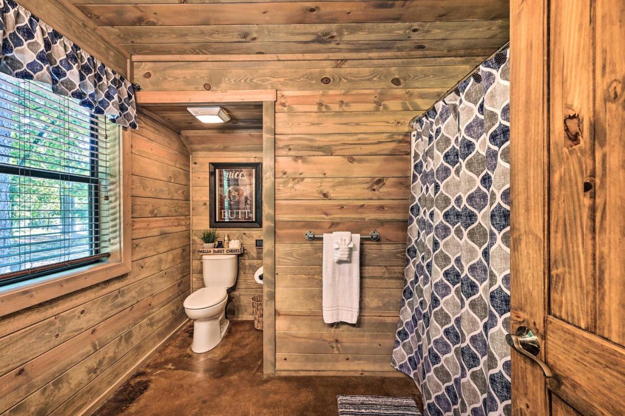Luxe Broken Bow Cabin With Tesla Charging Station Stephens Gap Exteriér fotografie