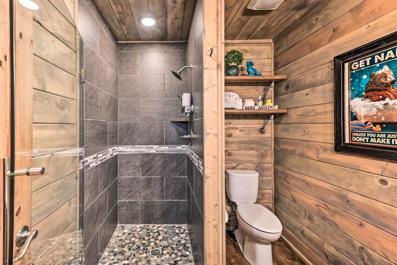 Luxe Broken Bow Cabin With Tesla Charging Station Stephens Gap Exteriér fotografie