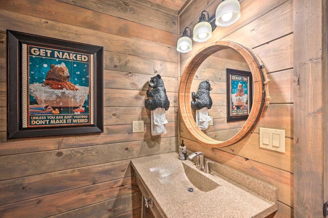 Luxe Broken Bow Cabin With Tesla Charging Station Stephens Gap Exteriér fotografie